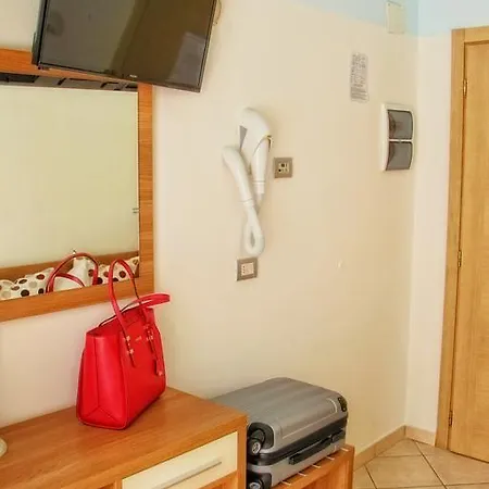 Szálloda Roland 3*