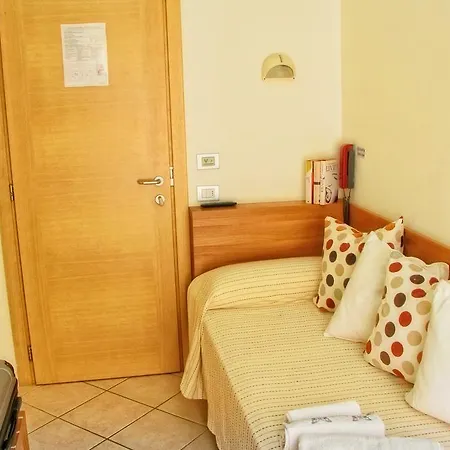 Roland Ριτσιόνε